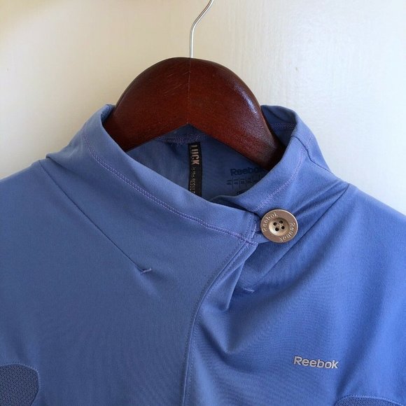 Reebok Pullover - Picture 3 of 7